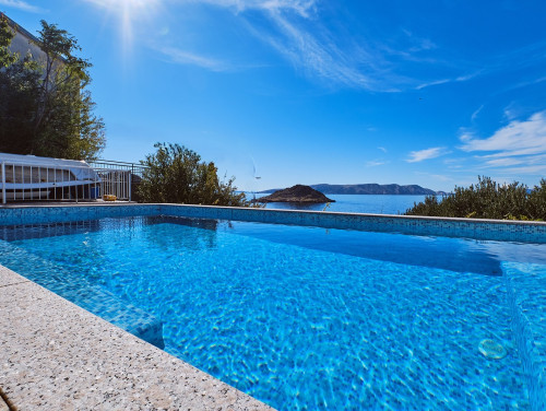 Villa Arnia apartman pool&beachfront