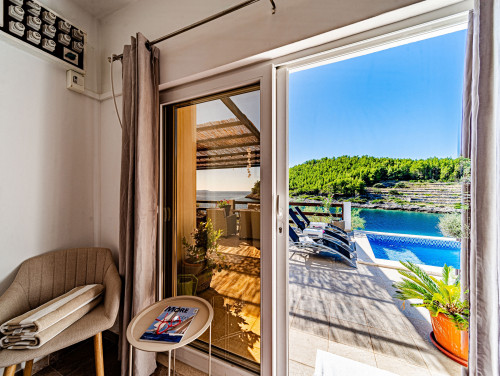 Waterfront House Arnet