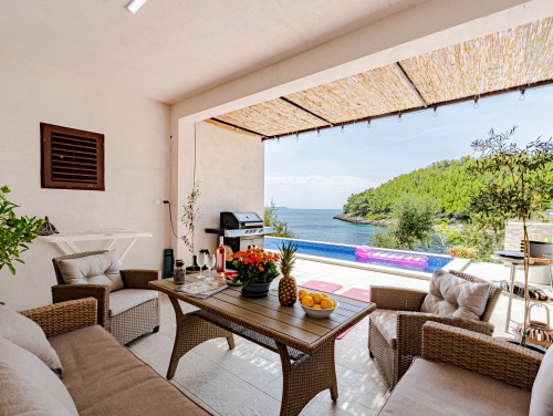 Waterfront House Arnet