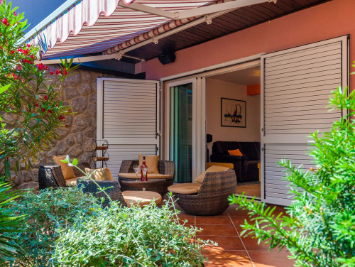 Ferienhaus Nina with Whirpool