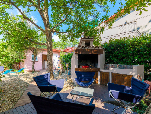 Ferienhaus Nina with Whirpool