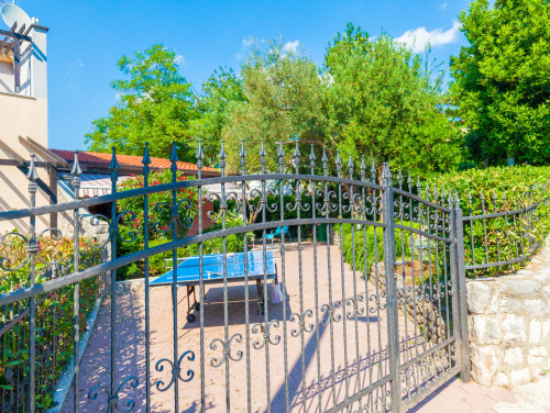 Ferienhaus Nina with Whirpool