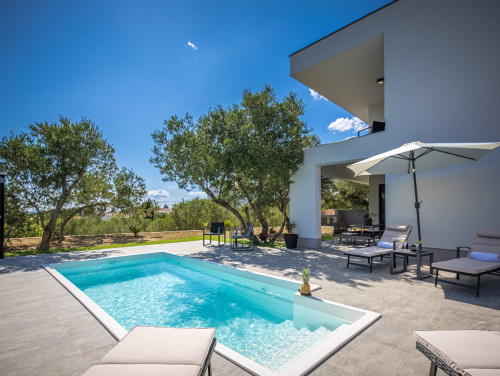 Villa Karla with pool&sea view&pet friendly