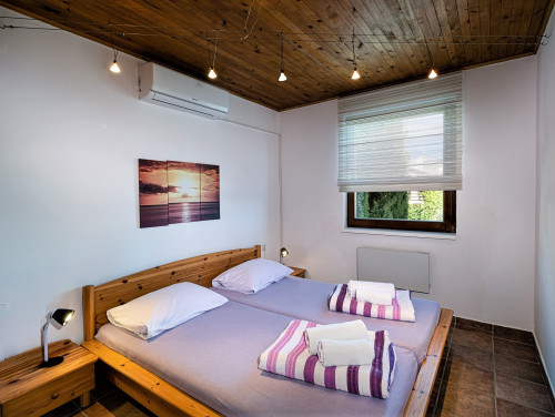 Villa Figs whirpool&beachfront&seaview apartman 2