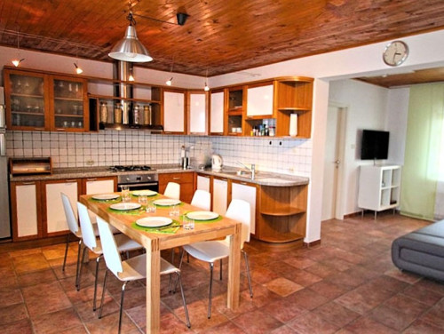 Villa Figs whirpool&beachfront&seaview apartman 2