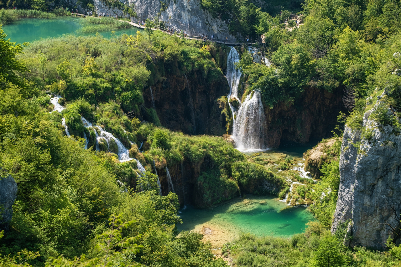 Plitvice Lakes National Park: A day trip into pristine nature