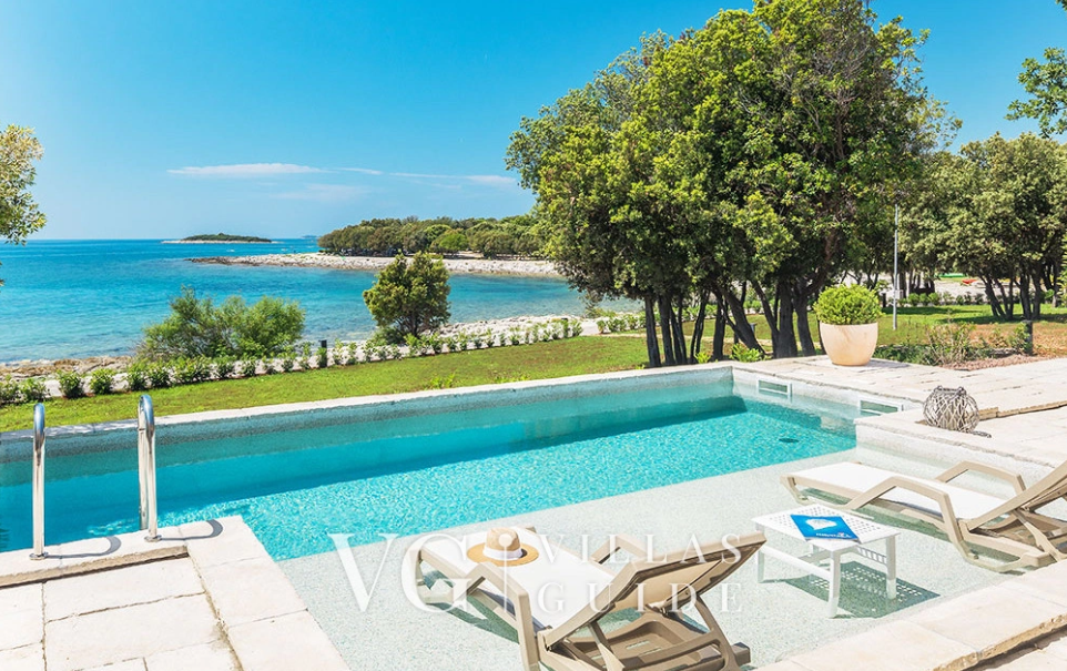 Villa Porto Bus Beachfront villa kroatien