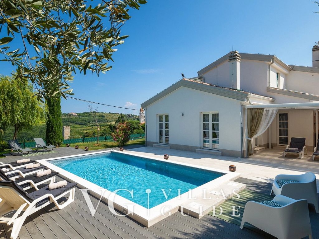 Villa Garden Contesses
